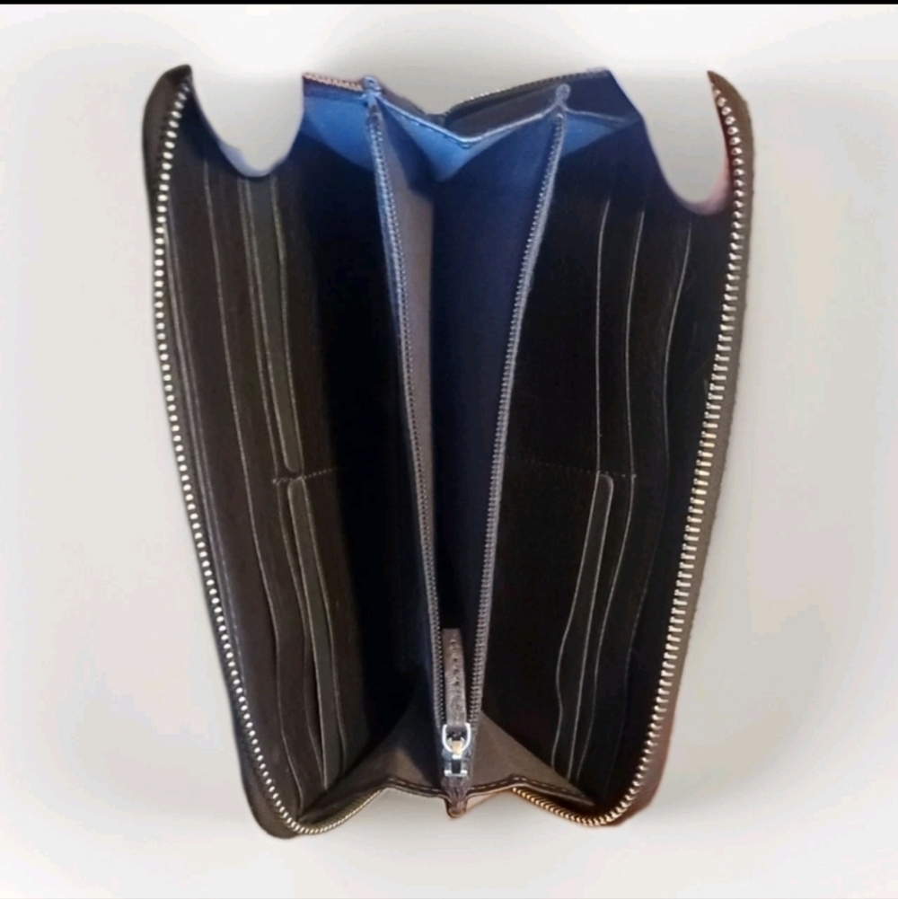 Fendi Zucca Long Zip Around Wallet Clutch - Picture 3 of 8